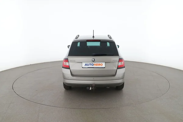Skoda Fabia (2018) — foto 11 van 16