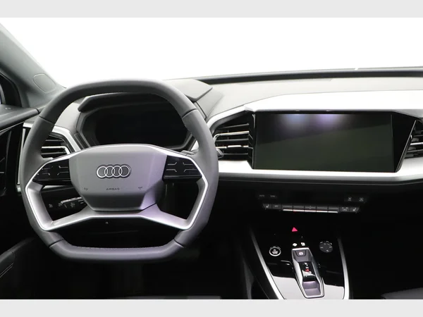 AUDI Q4 e-tron (2025) — foto 2 van 28