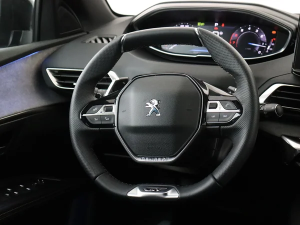PEUGEOT 5008 (2024) — foto 14 van 30