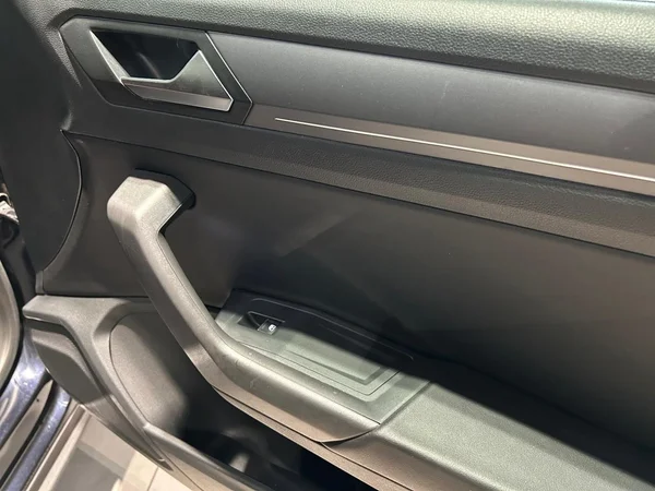VOLKSWAGEN T-Roc Cabriolet (2021) — foto 18 van 25