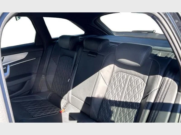 Audi S6 Avant (2022) — foto 2 van 31