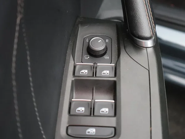 CUPRA Leon Sportstourer (2023) — foto 10 van 25