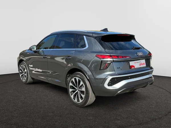 AUDI Q3 SUV (2025) — foto 15 van 17