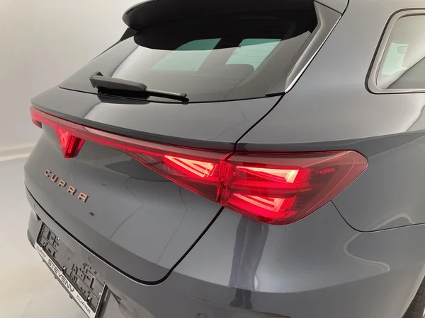 CUPRA Leon ST (2025) — foto 32 van 36
