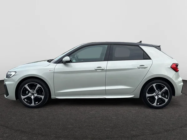 AUDI A1 Sportback (2025) — foto 12 van 24