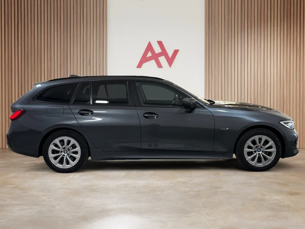 BMW 320 (2022) — foto 25 van 30