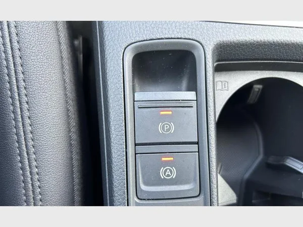 Audi Q3 (2022) — foto 17 van 24