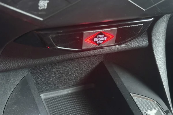 DS Ds 3 Crossback (2020) — foto 14 van 43
