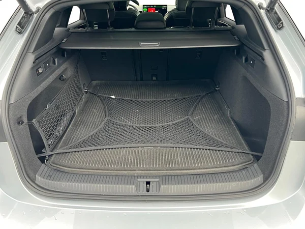 VOLKSWAGEN ID.7 Tourer (2026) — foto 6 van 18
