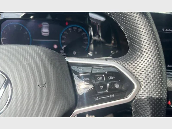 Volkswagen Golf VIII (2023) — foto 9 van 25