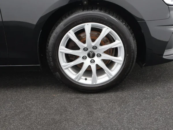Audi A4 (2022) — foto 20 van 26