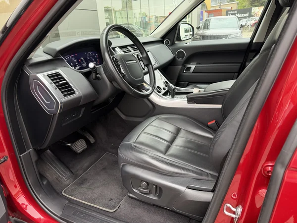 Land Rover Range Rover Sport (2019) — foto 21 van 38