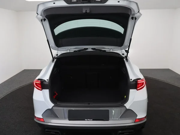 CUPRA Formentor (2022) — foto 14 van 23