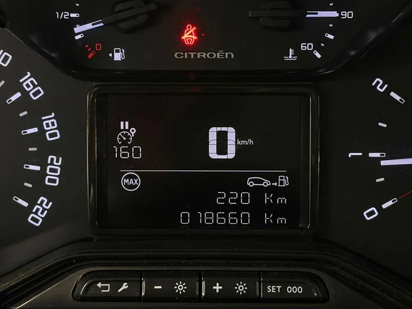 Citroen C3 (2023) — foto 8 van 16