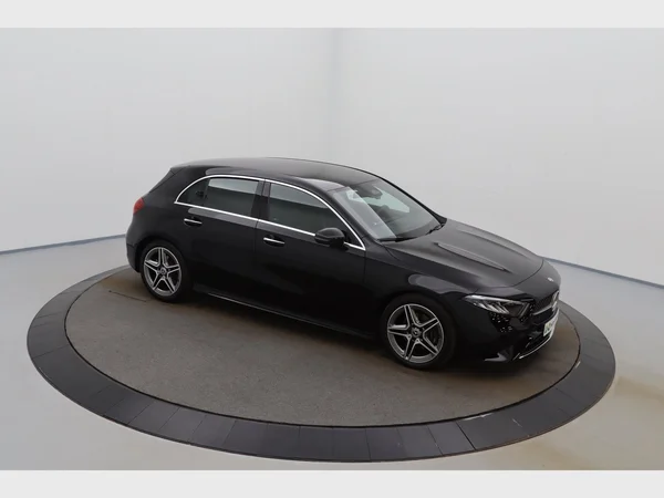 MERCEDES-BENZ A 200 (2024) — foto 22 van 25