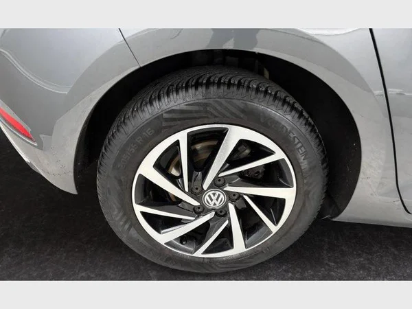 VOLKSWAGEN Golf VII (2019) — foto 2 van 31