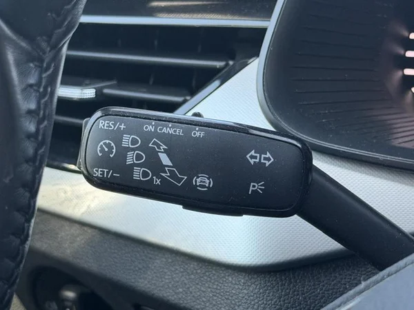 SKODA Kamiq (2021) — foto 13 van 27