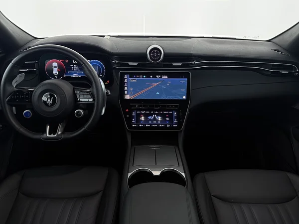 Maserati Grecale (2025) — foto 30 van 30
