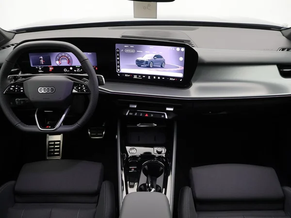 AUDI Q3 SUV (2026) — foto 8 van 23
