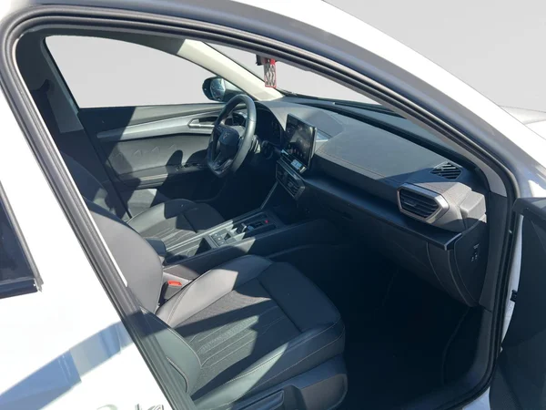 CUPRA Formentor e-Hybrid (PHEV) (2022) — foto 11 van 25