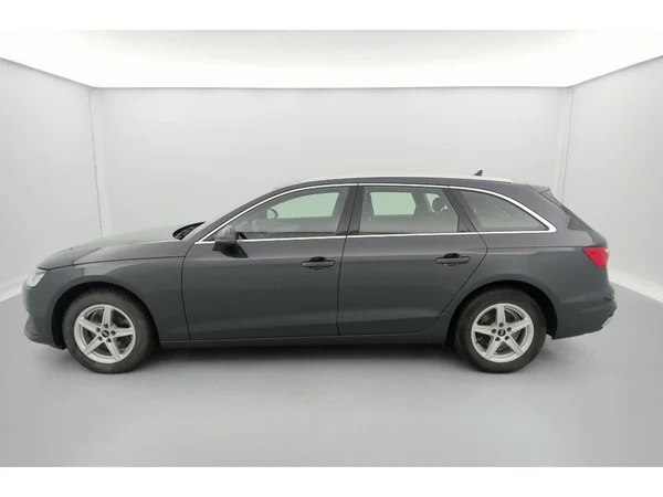 AUDI A4 Avant (2021) — foto 31 van 36