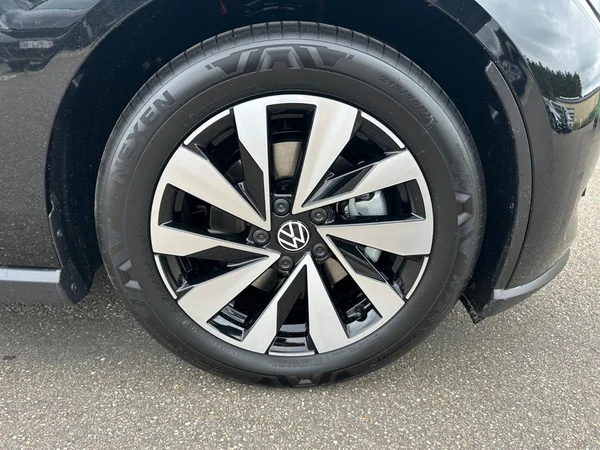 VOLKSWAGEN ID.Polo (2026) — foto 17 van 24