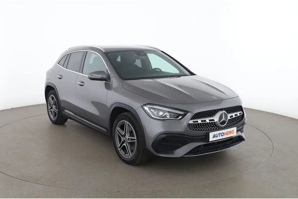 Mercedes-Benz GLA-Klasse (2022) — foto 14 van 16