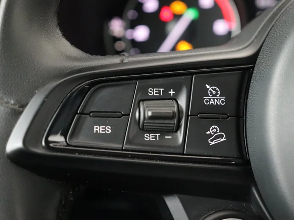 Alfa Romeo Stelvio (2020) — foto 9 van 27