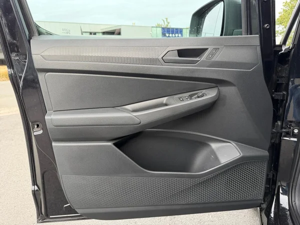 VOLKSWAGEN Caddy Cargo (2024) — foto 8 van 24