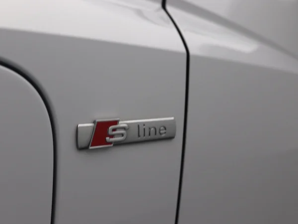 AUDI Q3 Sportback (2021) — foto 14 van 32