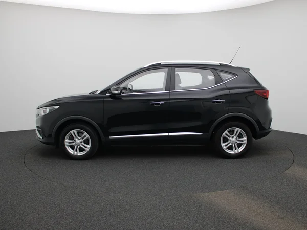 MG ZS EV (2021) — foto 30 van 35
