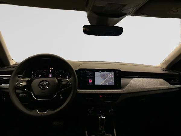 SKODA Scala (2025) — foto 8 van 14