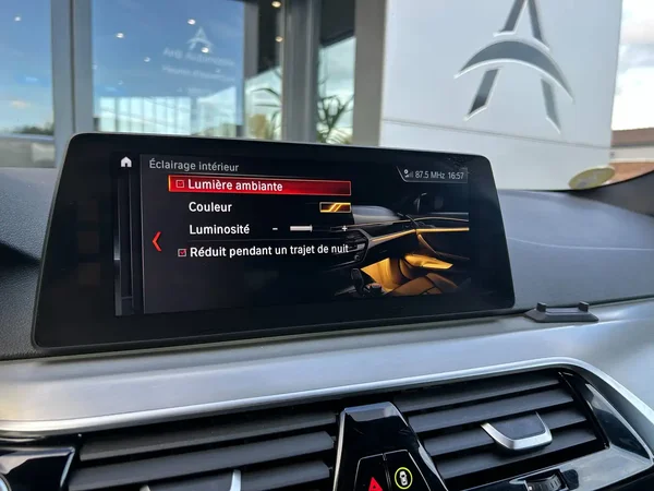 Bmw 520 (2018) — foto 11 van 29