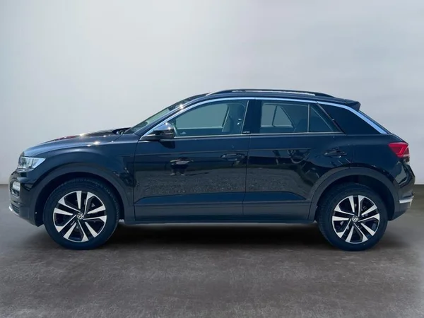 VOLKSWAGEN T-Roc (2021) — foto 30 van 31
