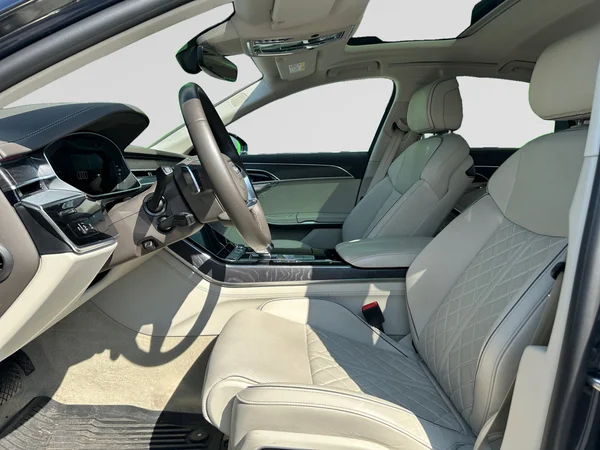 AUDI A8 PHEV (2023) — foto 24 van 24