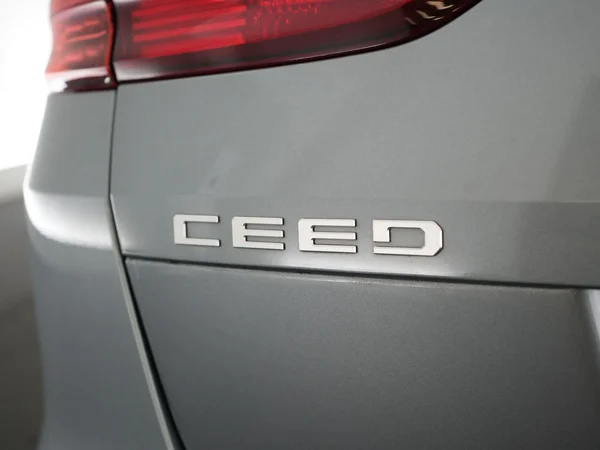 Kia cee'd (2024) — foto 8 van 29