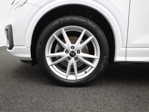 AUDI Q2 (2019) — foto 4 van 19