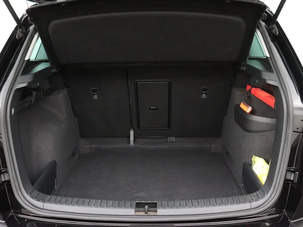 SKODA Karoq (2024) — foto 6 van 18