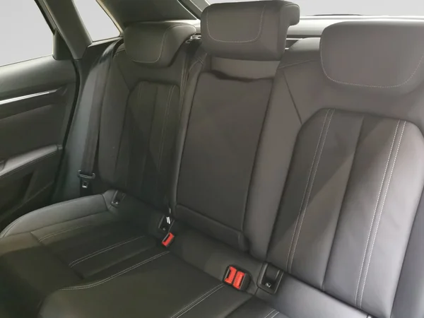 AUDI A3 Allstreet (2025) — foto 4 van 14