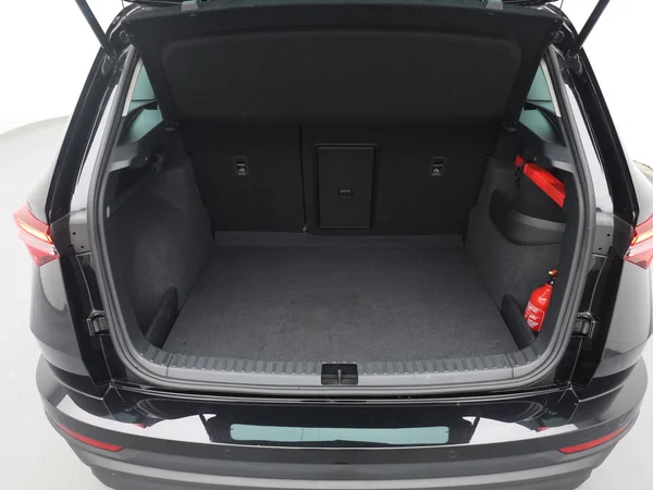SKODA Karoq (2024) — foto 17 van 19
