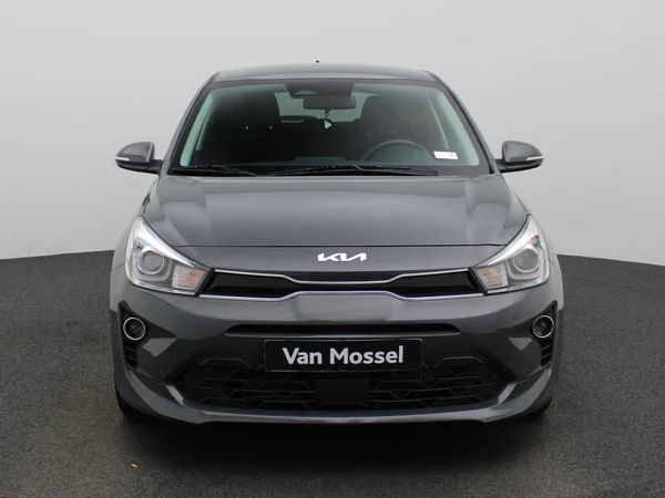 Kia Rio (2023) — foto 23 van 37