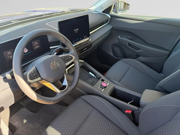 VOLKSWAGEN T-Roc (2026) — foto 24 van 24