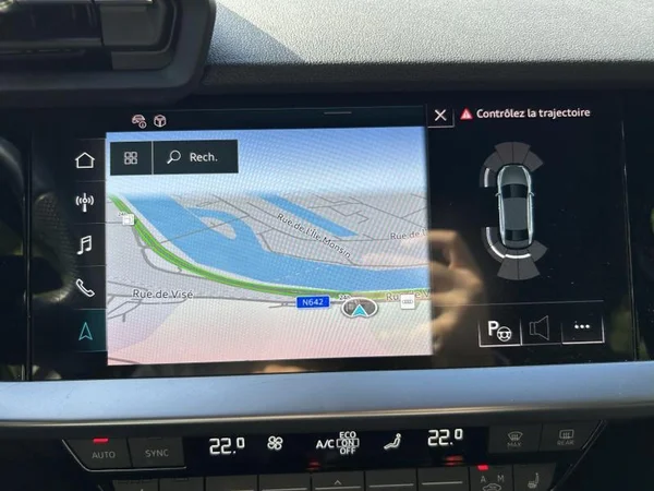AUDI A3 Sedan (2023) — foto 13 van 30