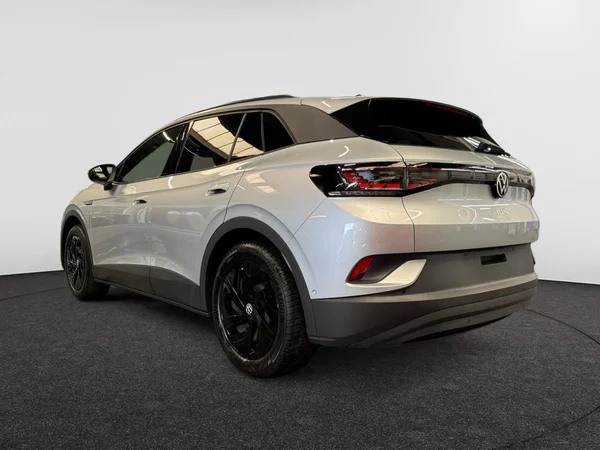 VOLKSWAGEN ID.4 (2023) — foto 17 van 23