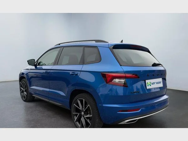 Skoda Karoq (2022) — foto 12 van 29
