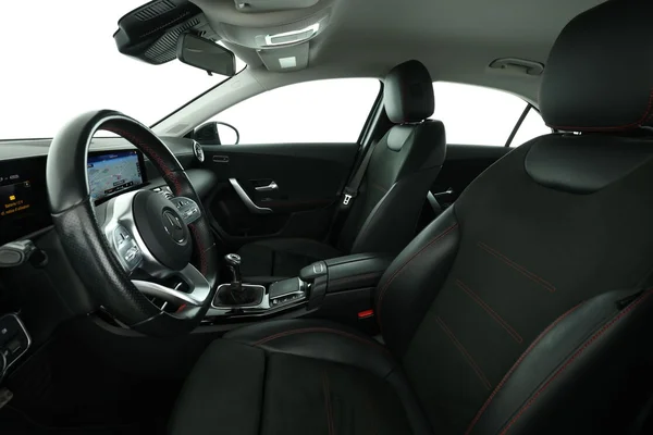 Mercedes-Benz A-Klasse (2021) — foto 16 van 16
