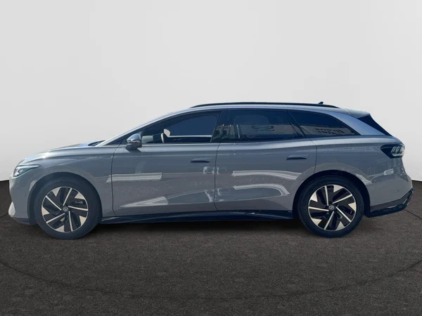 VOLKSWAGEN ID.7 Tourer (2026) — foto 16 van 21