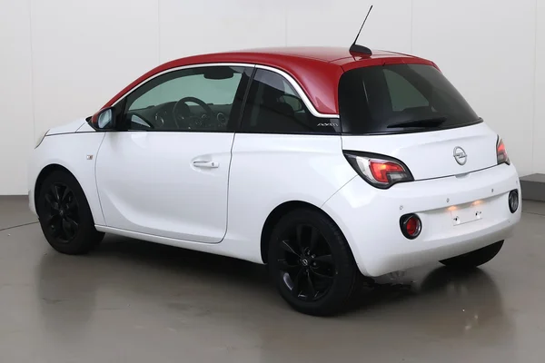 Opel Adam (2019) — foto 13 van 19