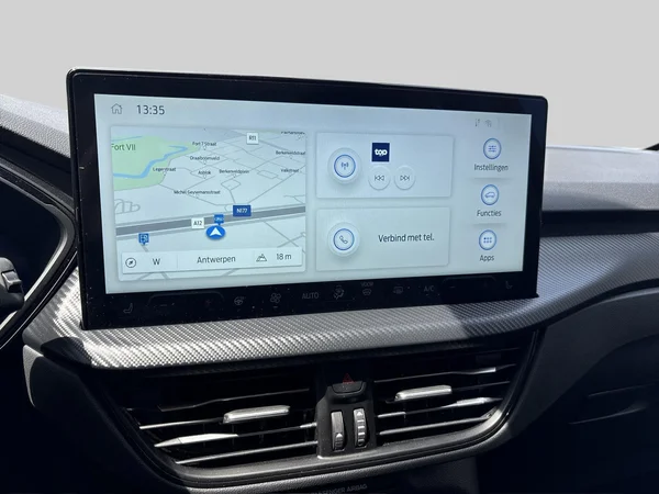 Ford Kuga (2025) — foto 6 van 20