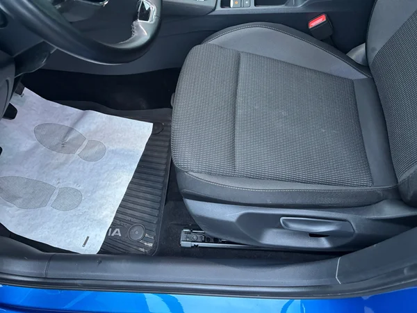 SKODA Octavia Combi (2021) — foto 23 van 23